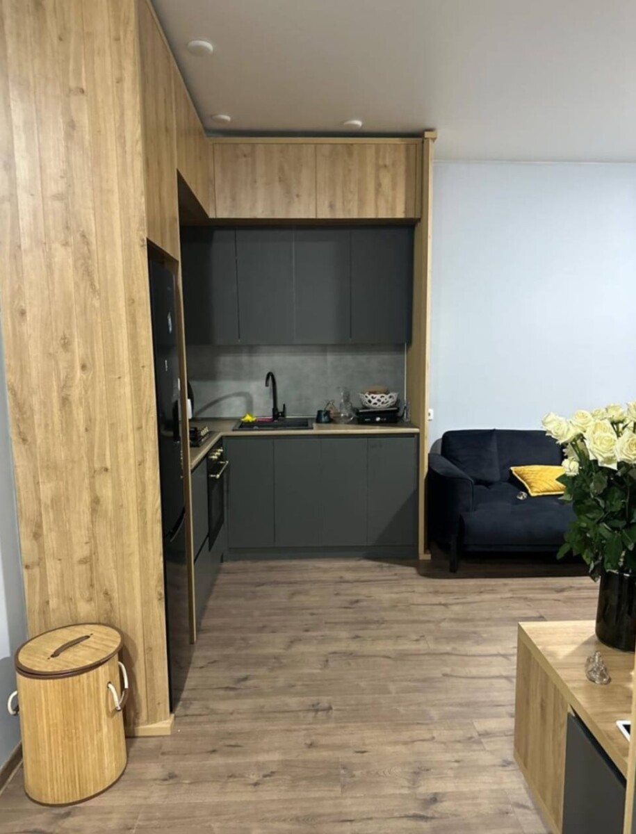 Bright 2-bedroom Apartment For Sale In Batumi 3