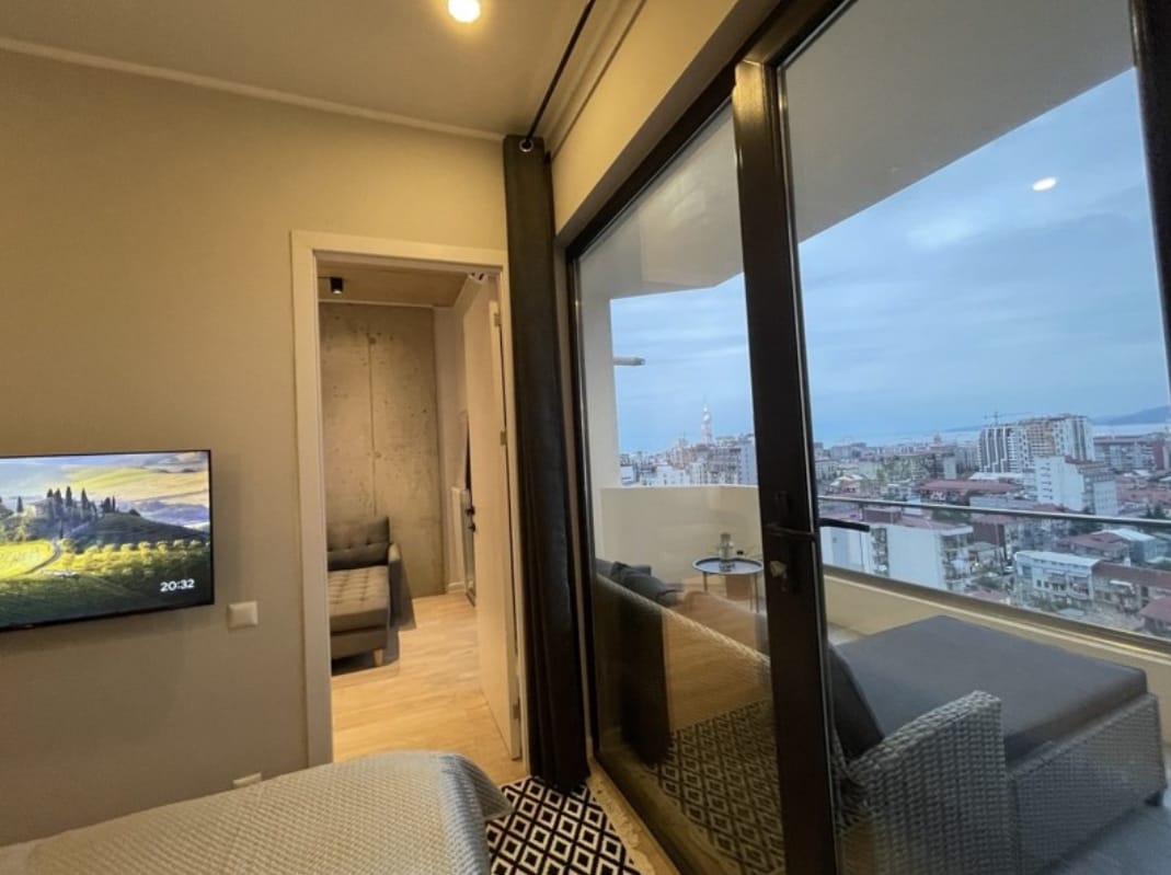 Long-Term 3-Room Unique Apartment For Rent In Batumi 3