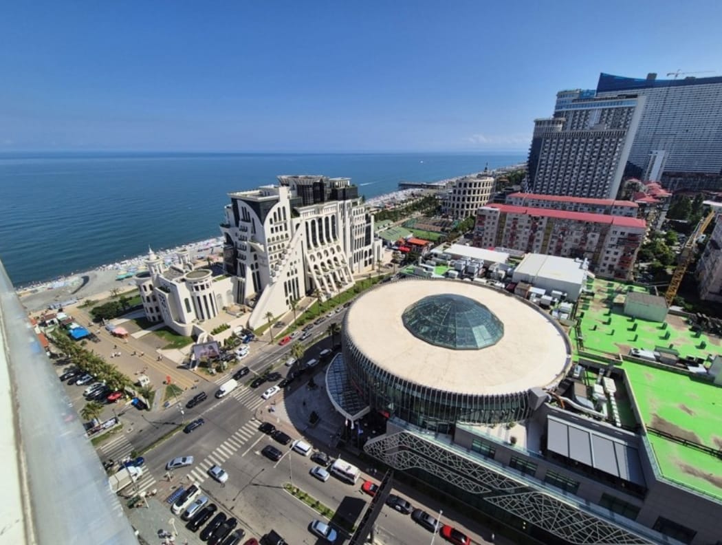 Mountain Veiw Apartment For Urgent Sale In Batumi 2