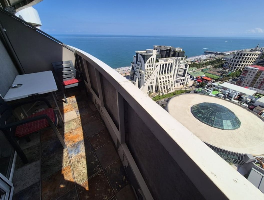 Mountain Veiw Apartment For Urgent Sale In Batumi 3