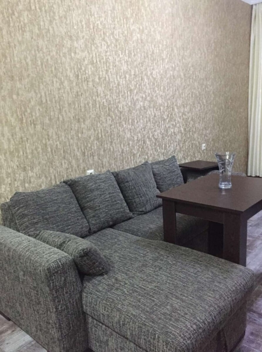 New Renovated Rental Apartment In Batumi 7