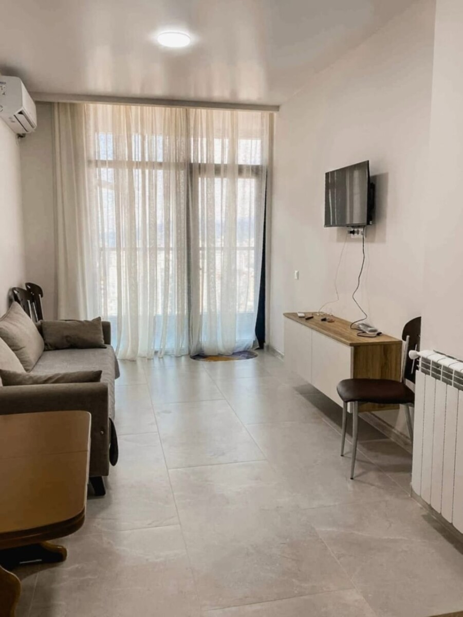 One Bright Bedroom Apartment For Rent In Batumi 5