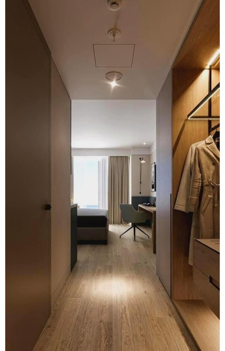 Radisson Residences 18