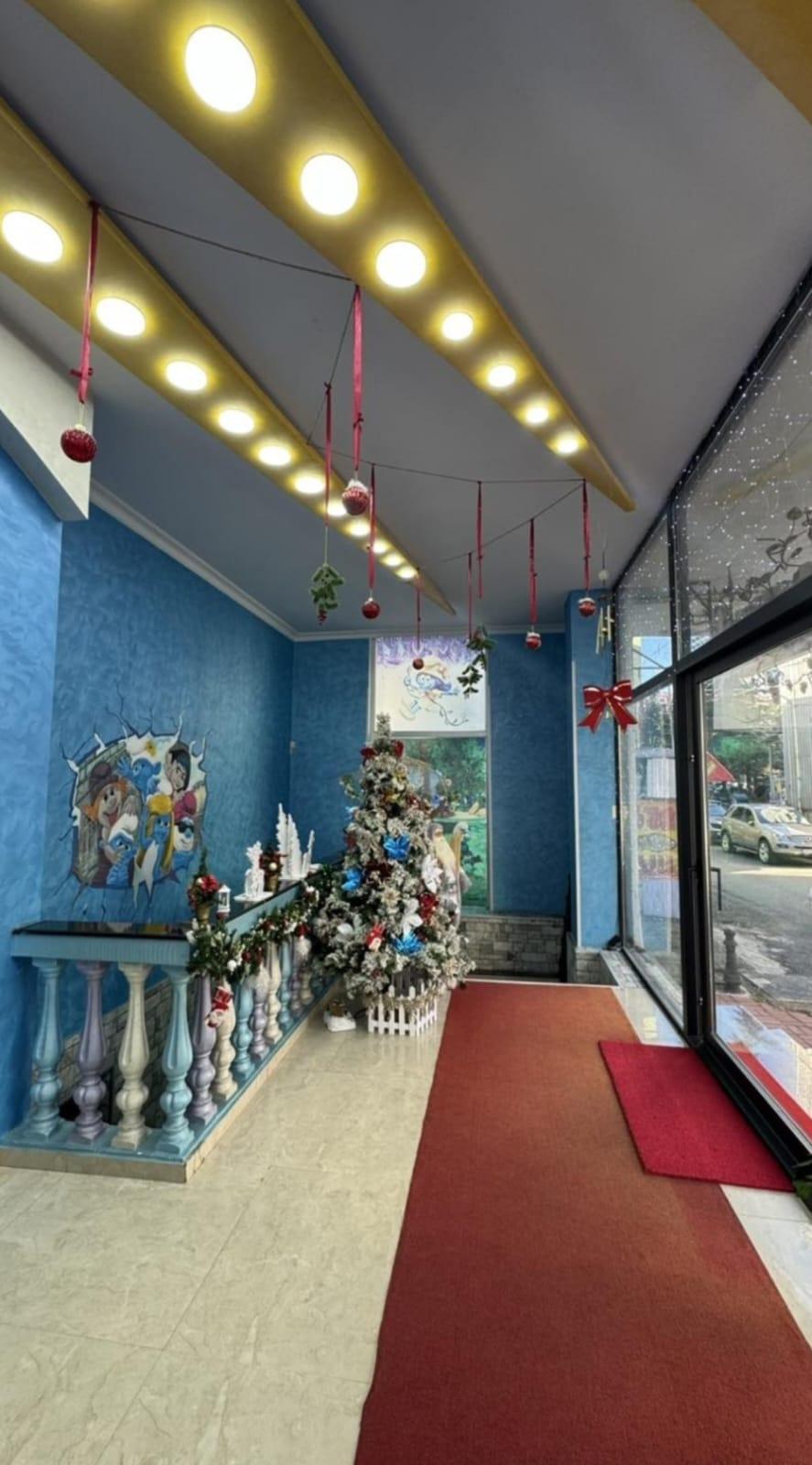 Cafe or Plaza Space for Rent – Ideal for Storage & Distribution (9)