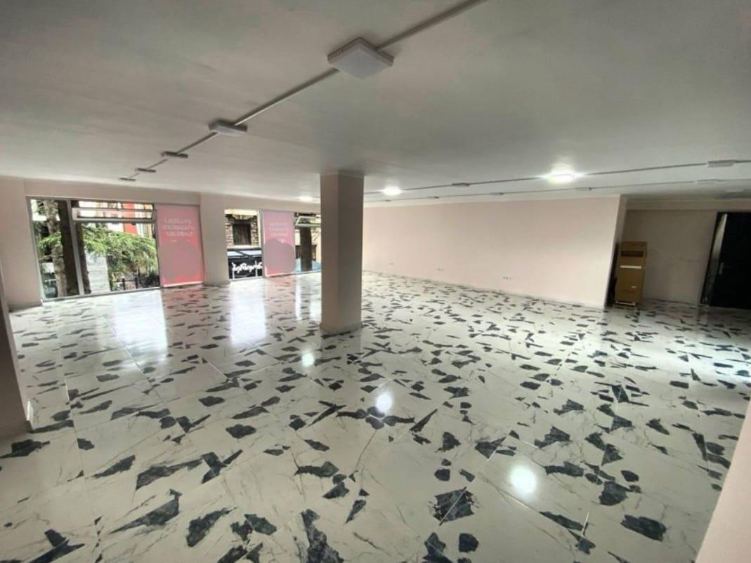 Commerce Property for Rent – Retail & Office Spaces (3)