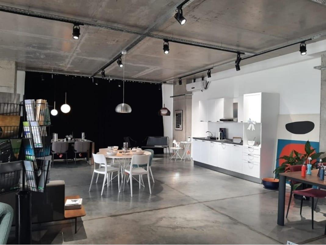 Commercial Property For Sale – Prime Business Locations Available (7)