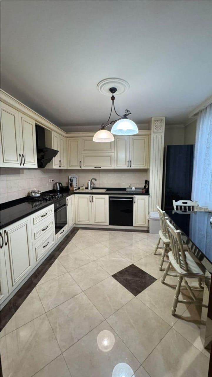 Large Apartment for Rent in Batumi – Sea & City Views (8)